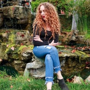 Meet your Posher, Jennifer